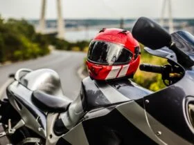 motorcycle helmet on haybusa