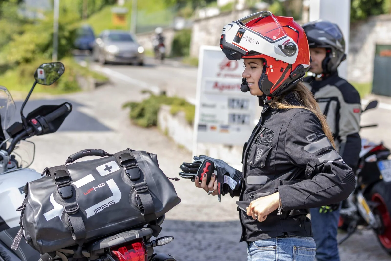 best bluetooth motorcycle helmet