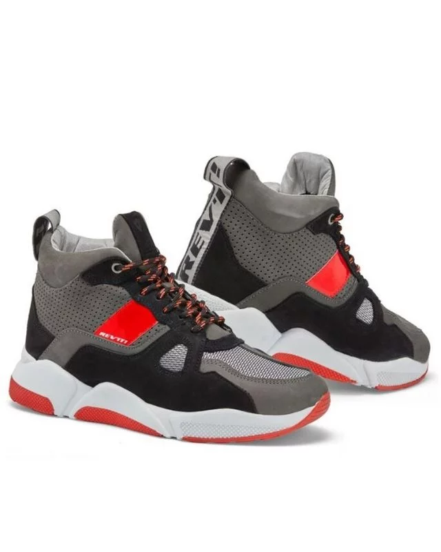 REVIT-Astro-Shoes.