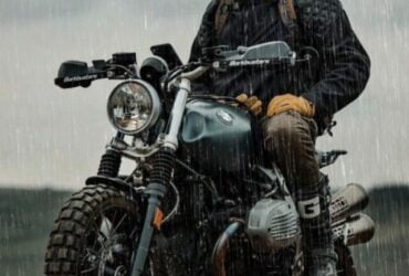 motorcycle group in rain