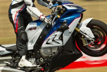 cropped-new-bmw-s-1000-rr-makes-successful-debut-at-legendary-24-hours-of-le-mans-1-1.jpg