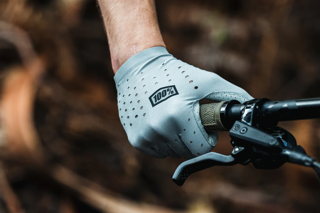 The Ultimate Guide to 100% Riding Gloves
