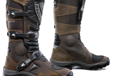 Forma Adventure Boots