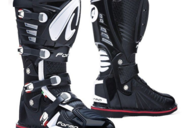 Forma Predator 2.0 Boots